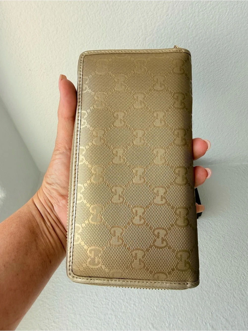 Gucci Microguccissima Metallic Gold Zip Around Wallet w/ Box
